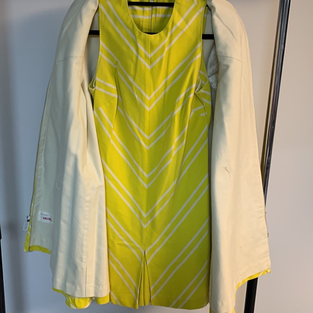 Vintage 50’s/60’s Yellow Chevron 2-Piece Romper & Jacket Set - Picture 2 of 7